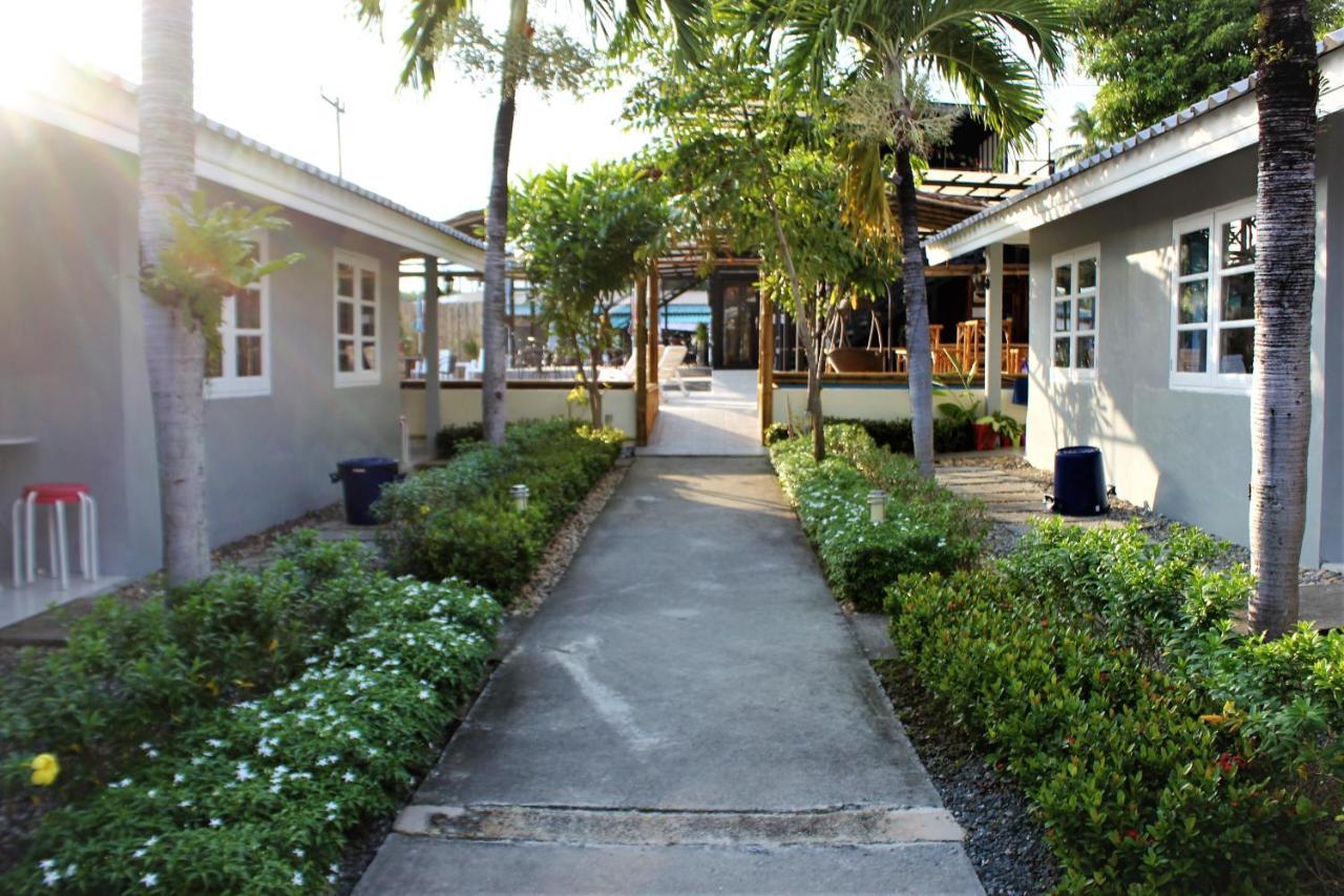 1715 House - White Rhino Rawai Exterior foto
