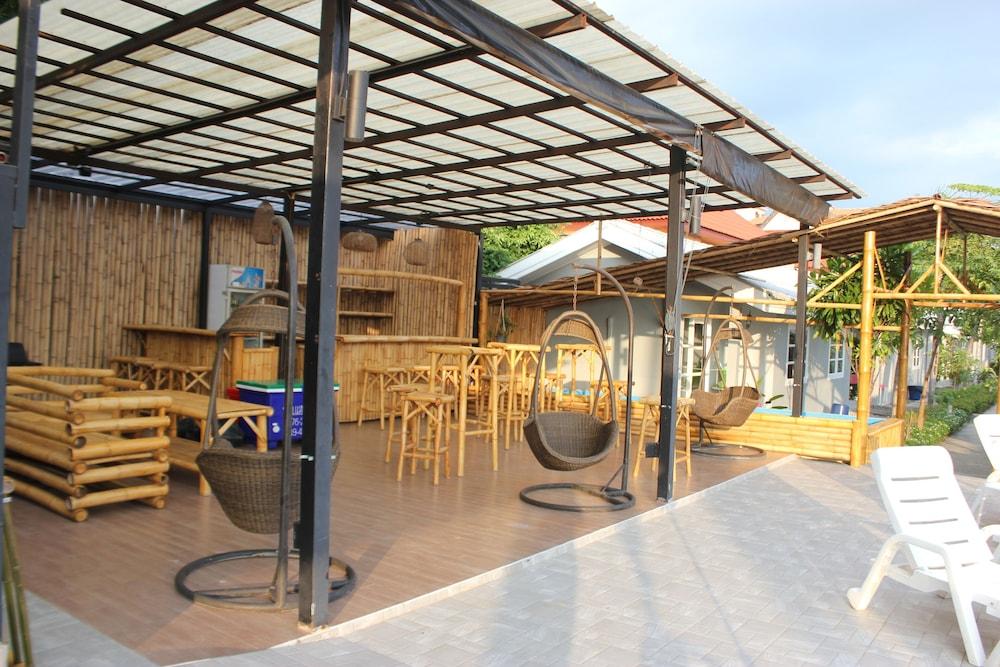 1715 House - White Rhino Rawai Exterior foto